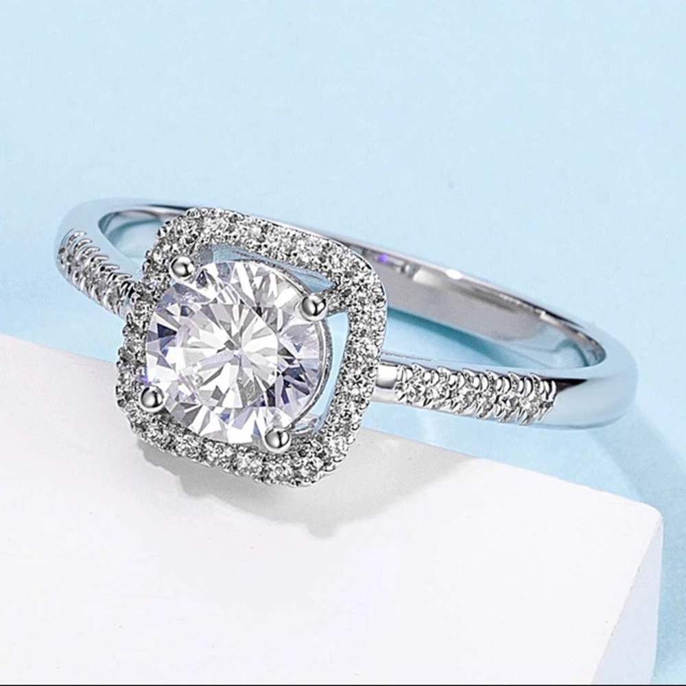 Diamond CZ 18K Gold Plated Classic Square Halo Engagement Wedding Ring